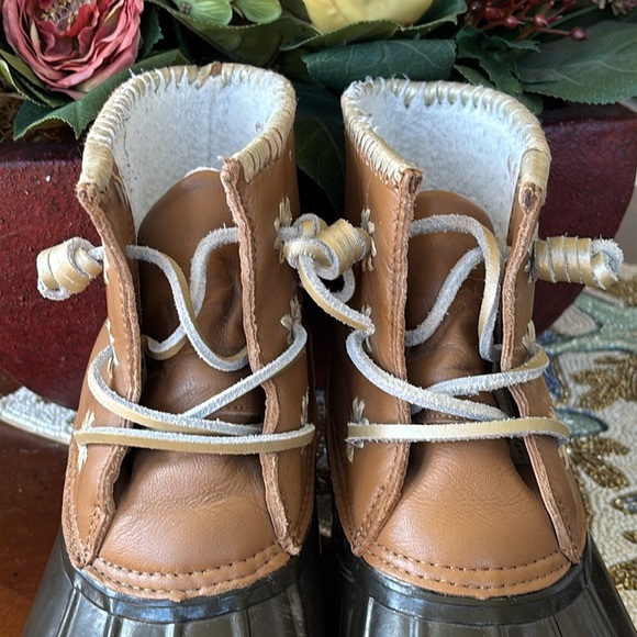 Jack Rogers Chloe Duck Classic Rain Boots Lace Up Leather Rubber Waterproof - Picture 5 of 15